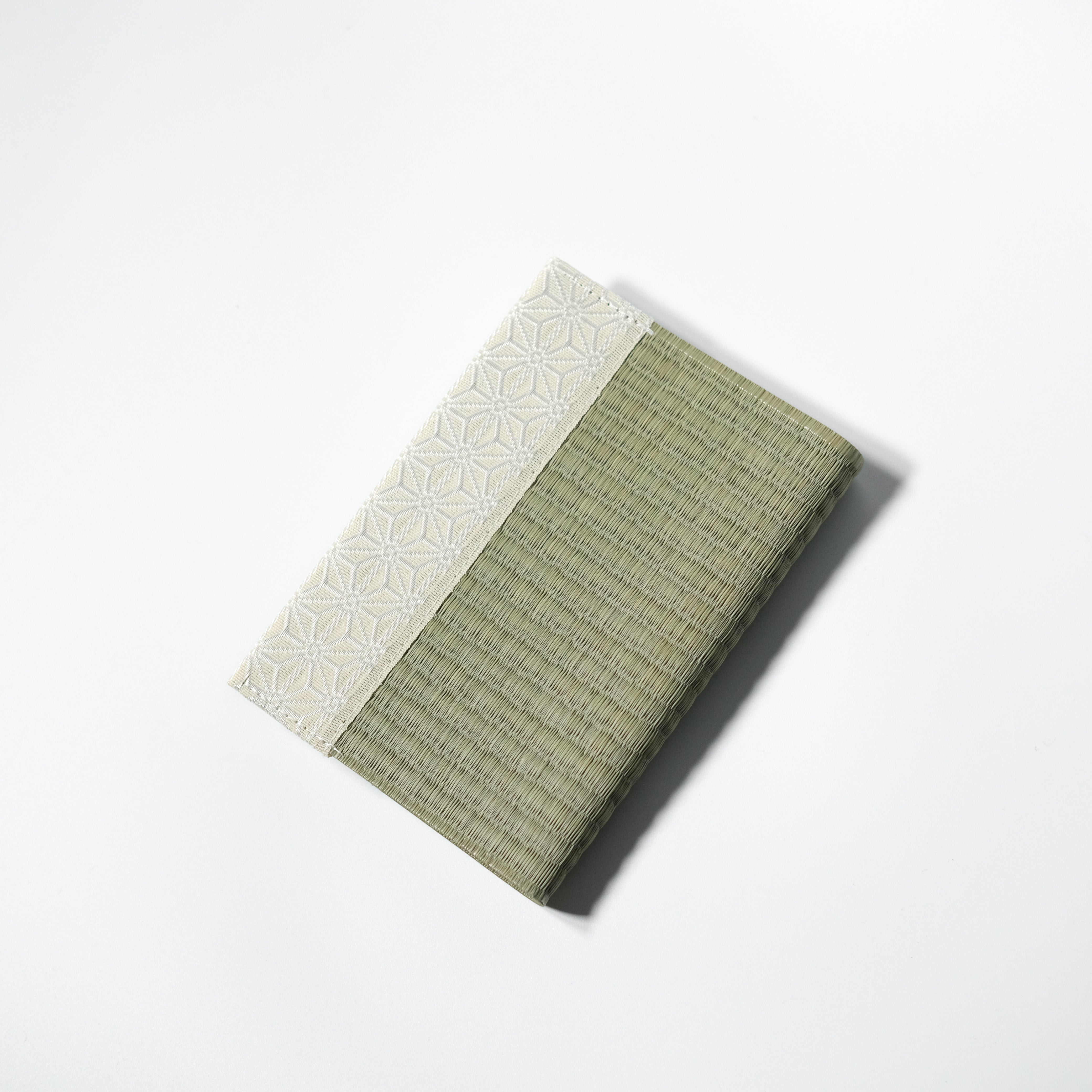 IGUSA BOOK COVER(White)