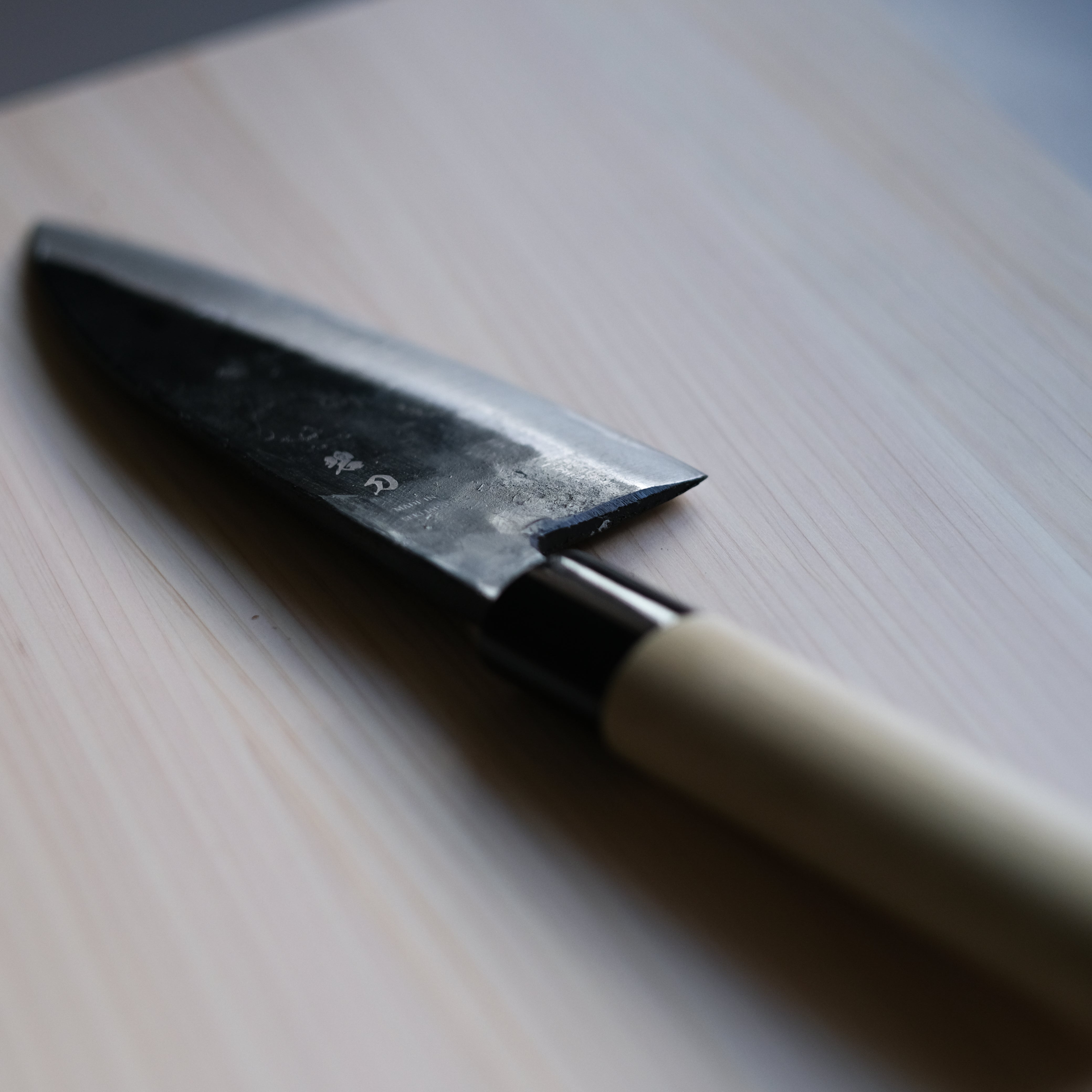aoba Carbon Steel Kurouchi Deba Knife Magnolia Handle