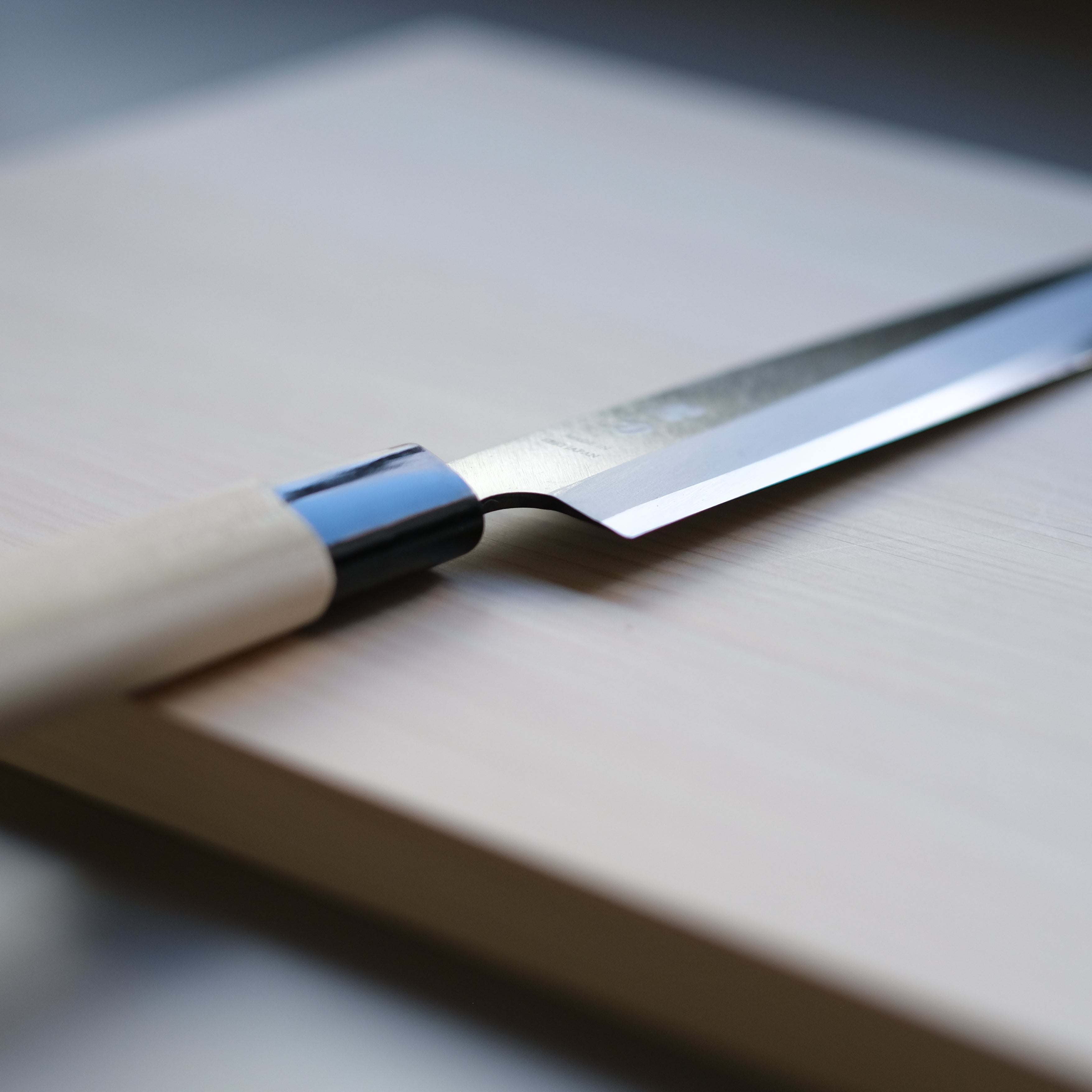 aoba Carbon Steel Yanagiba Knife – Magnolia Wood Handle