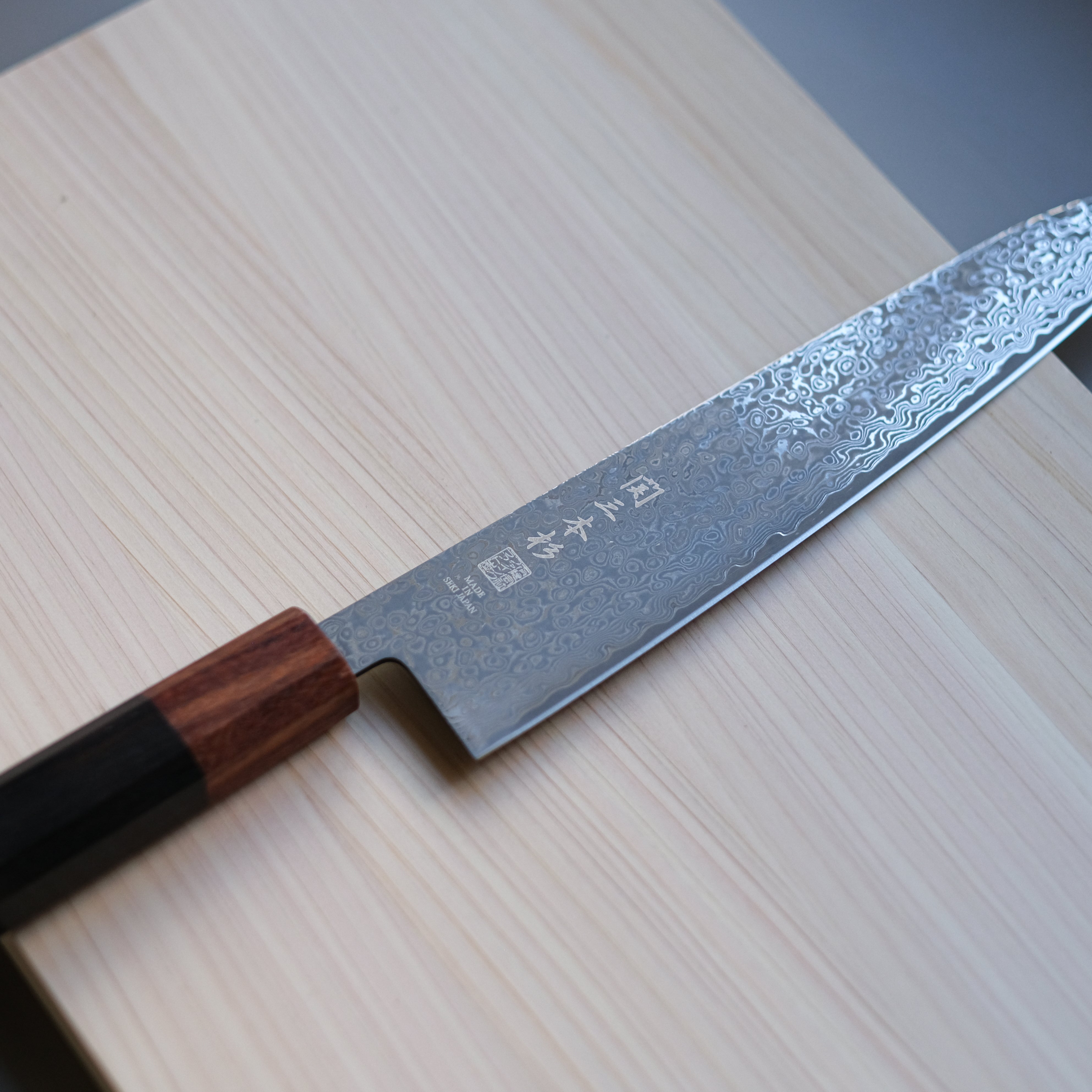 Seki Sanbonsugi VG10 Gyuto Knife – Ebony Handle