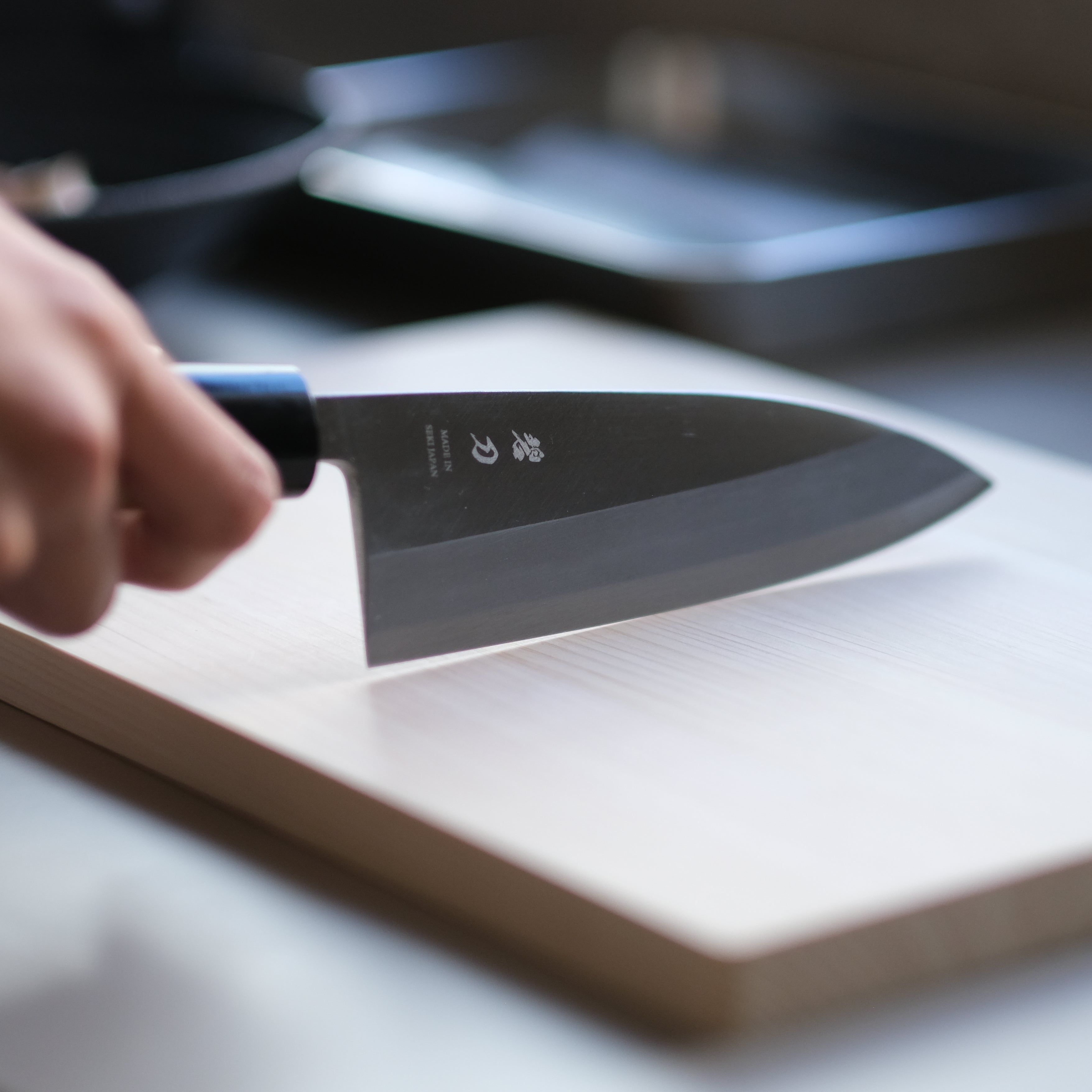 aoba Carbon Steel Deba Knife – Magnolia Handle