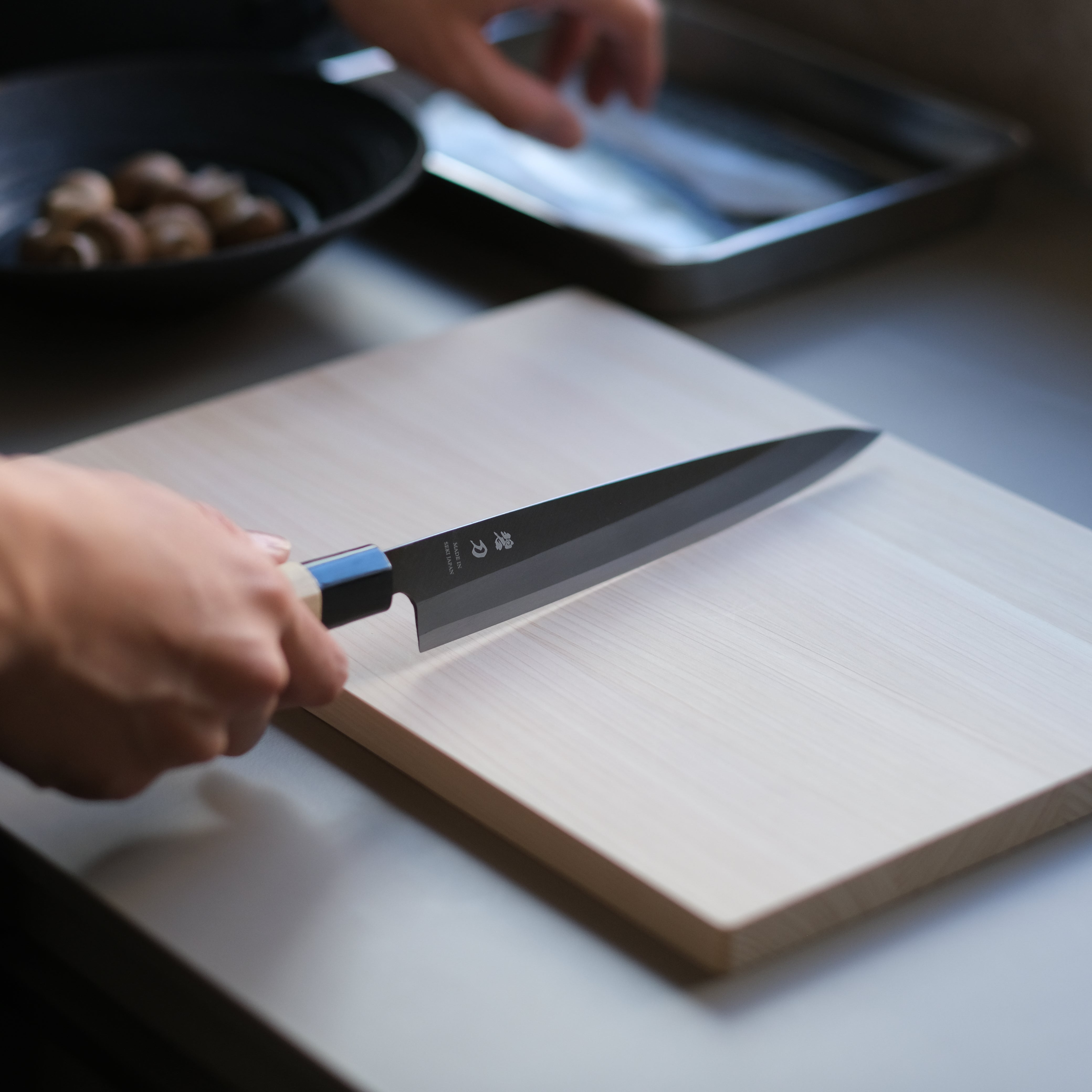 aoba Carbon Steel Yanagiba Knife – Magnolia Wood Handle