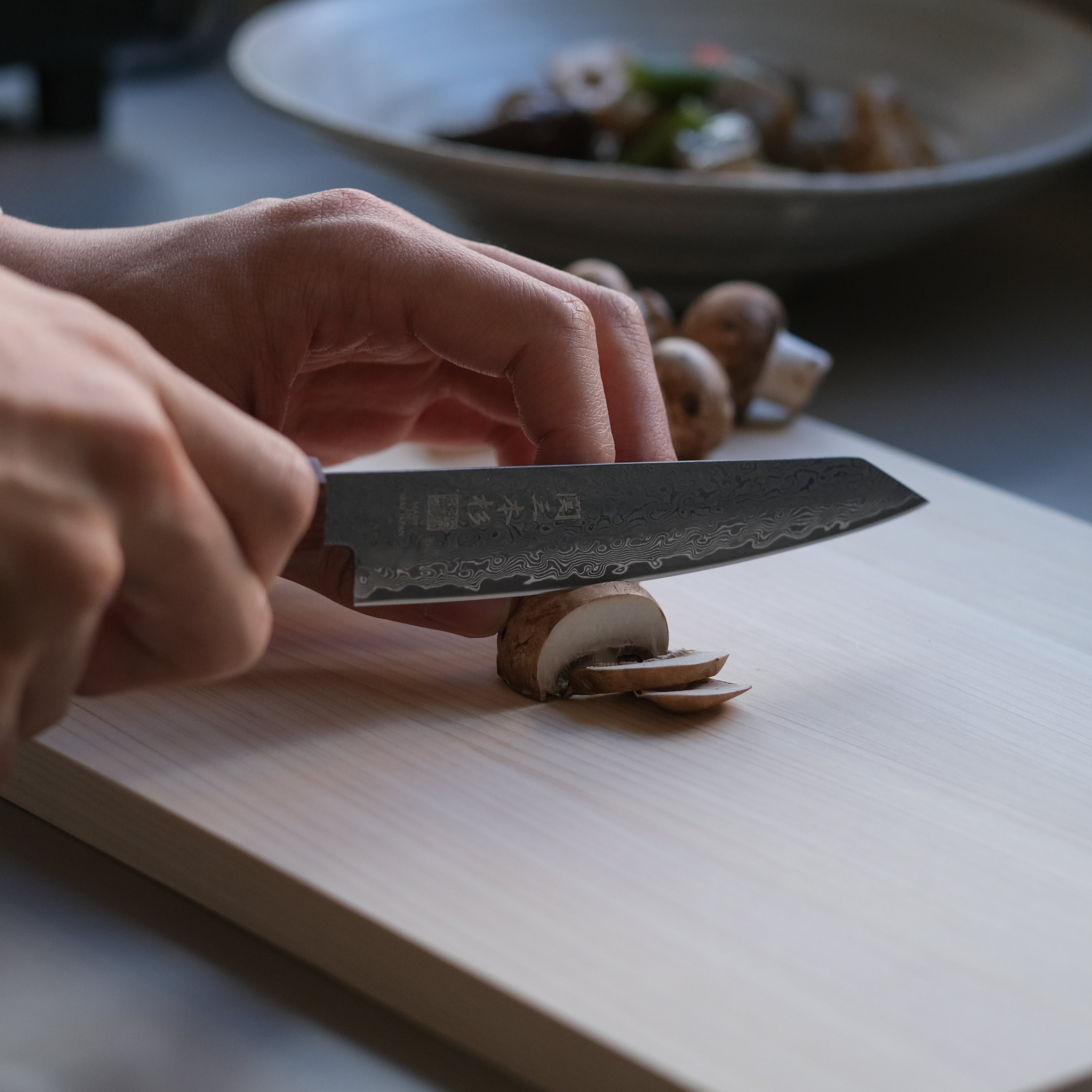 Seki Sanbonsugi VG10 Petty Knife – Ebony Handle