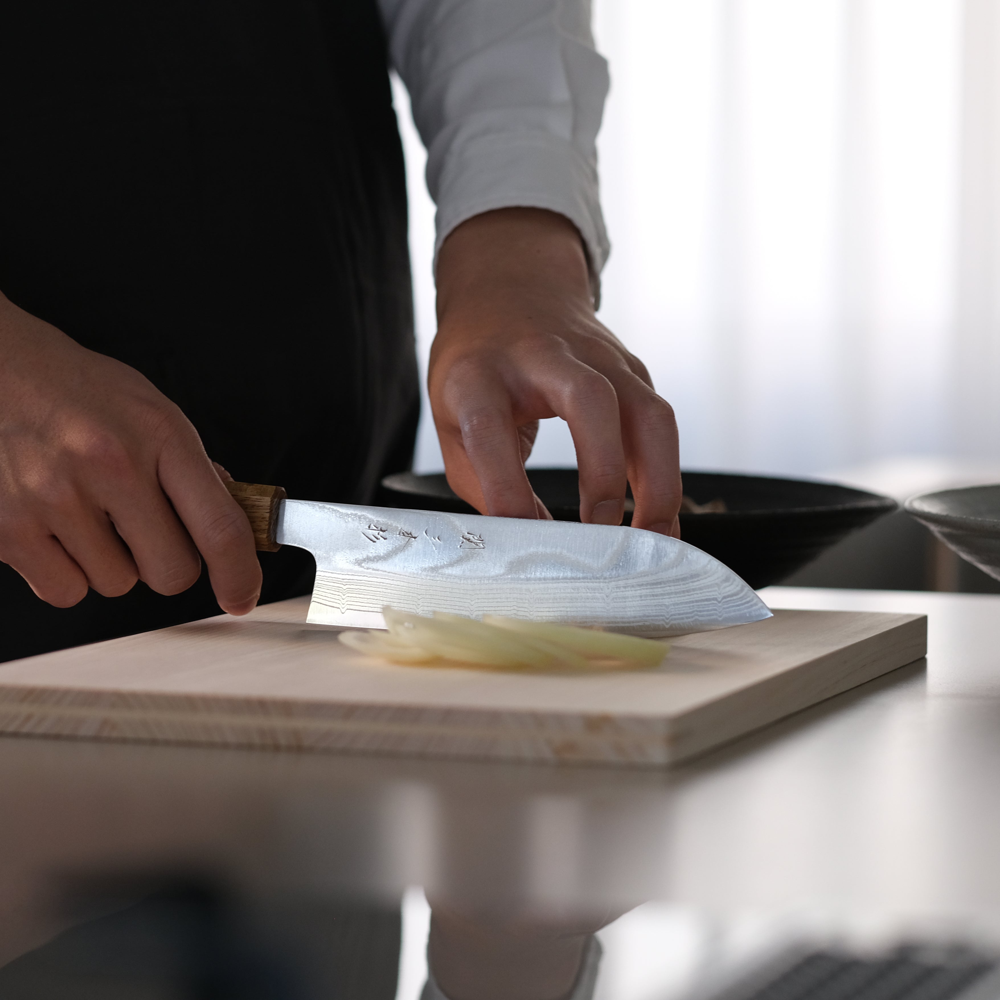 Seki Sanbonsugi Premium Santoku Knife