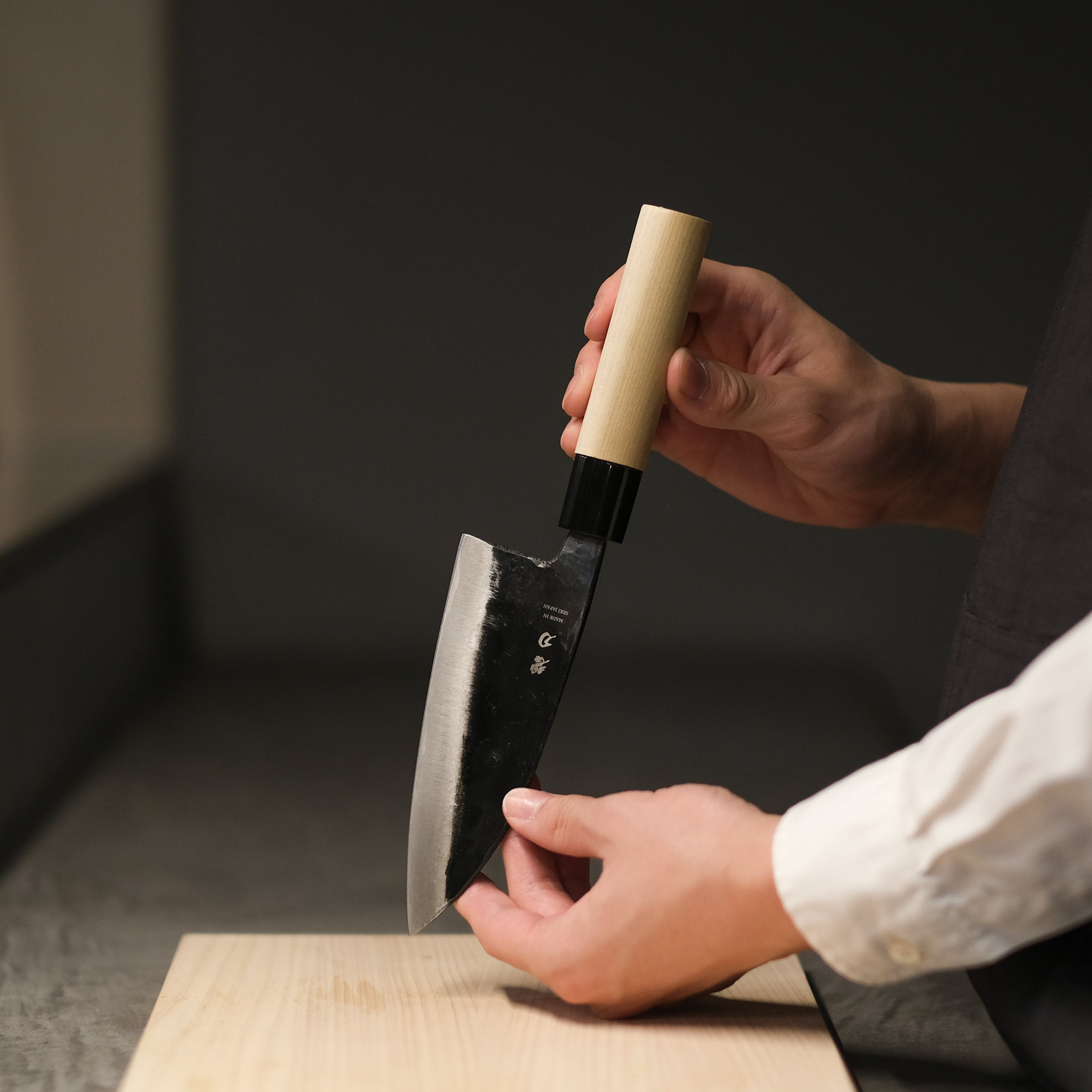 aoba Carbon Steel Kurouchi Deba Knife Magnolia Handle