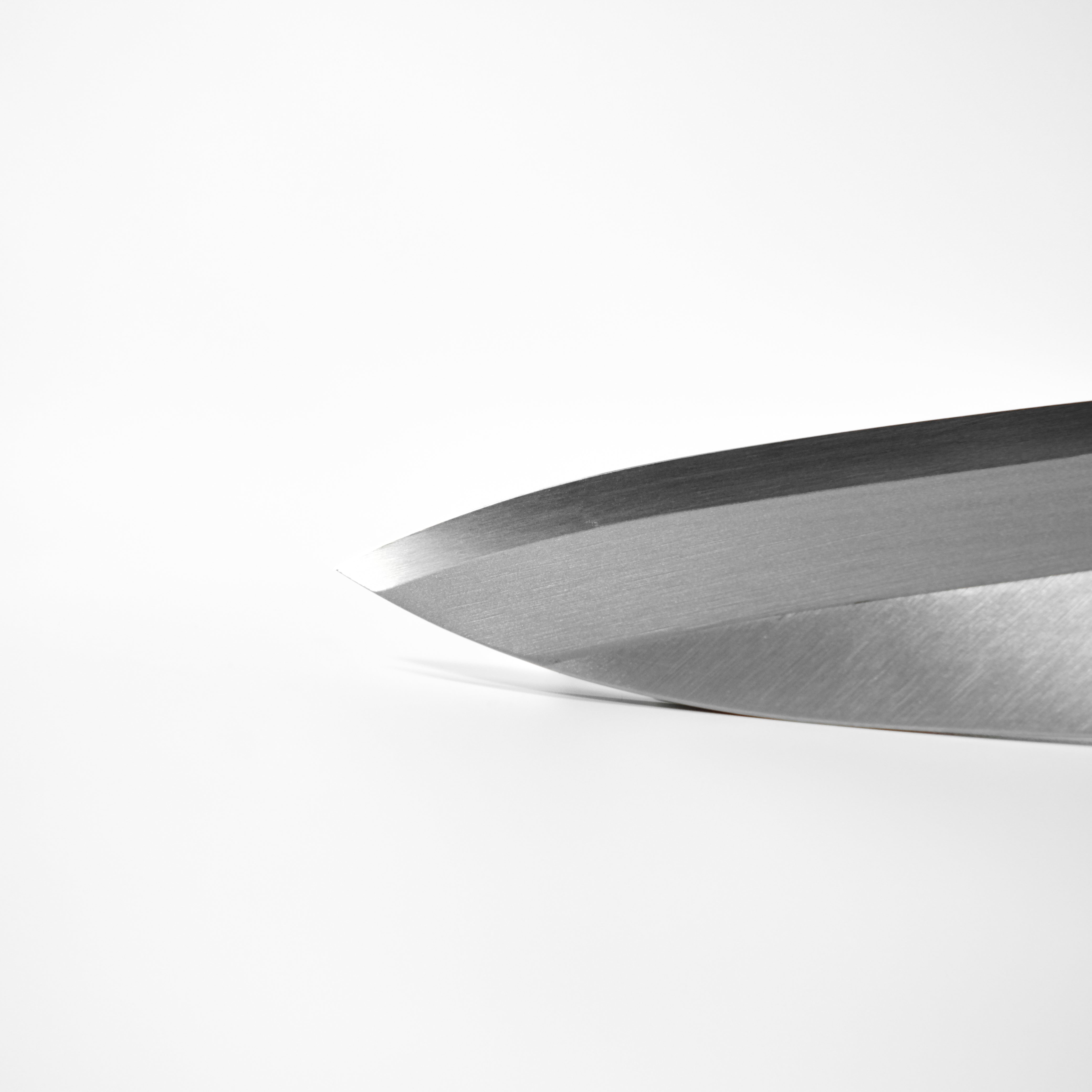 aoba Carbon Steel Deba Knife – Magnolia Handle
