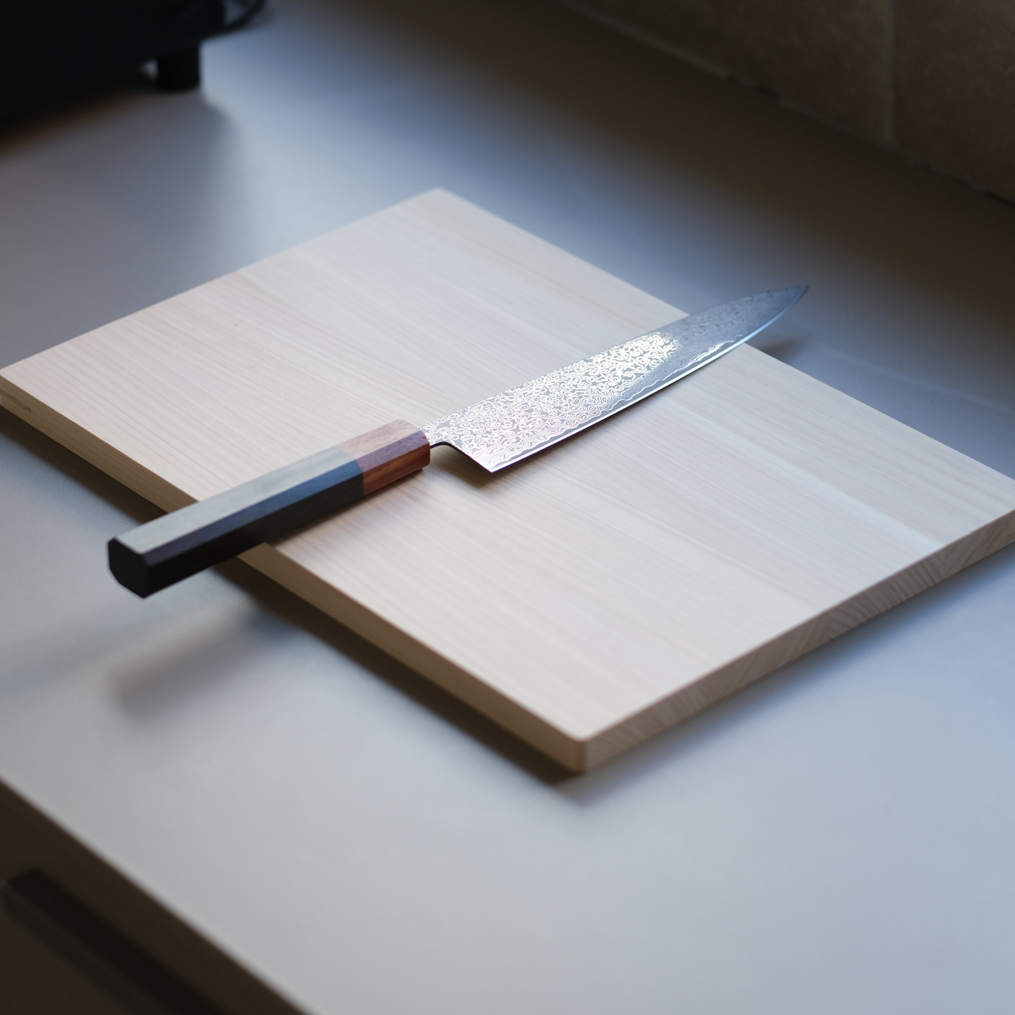 [Pre-order] Seki Sanbonsugi VG10 Gyuto Knife – Ebony Handle