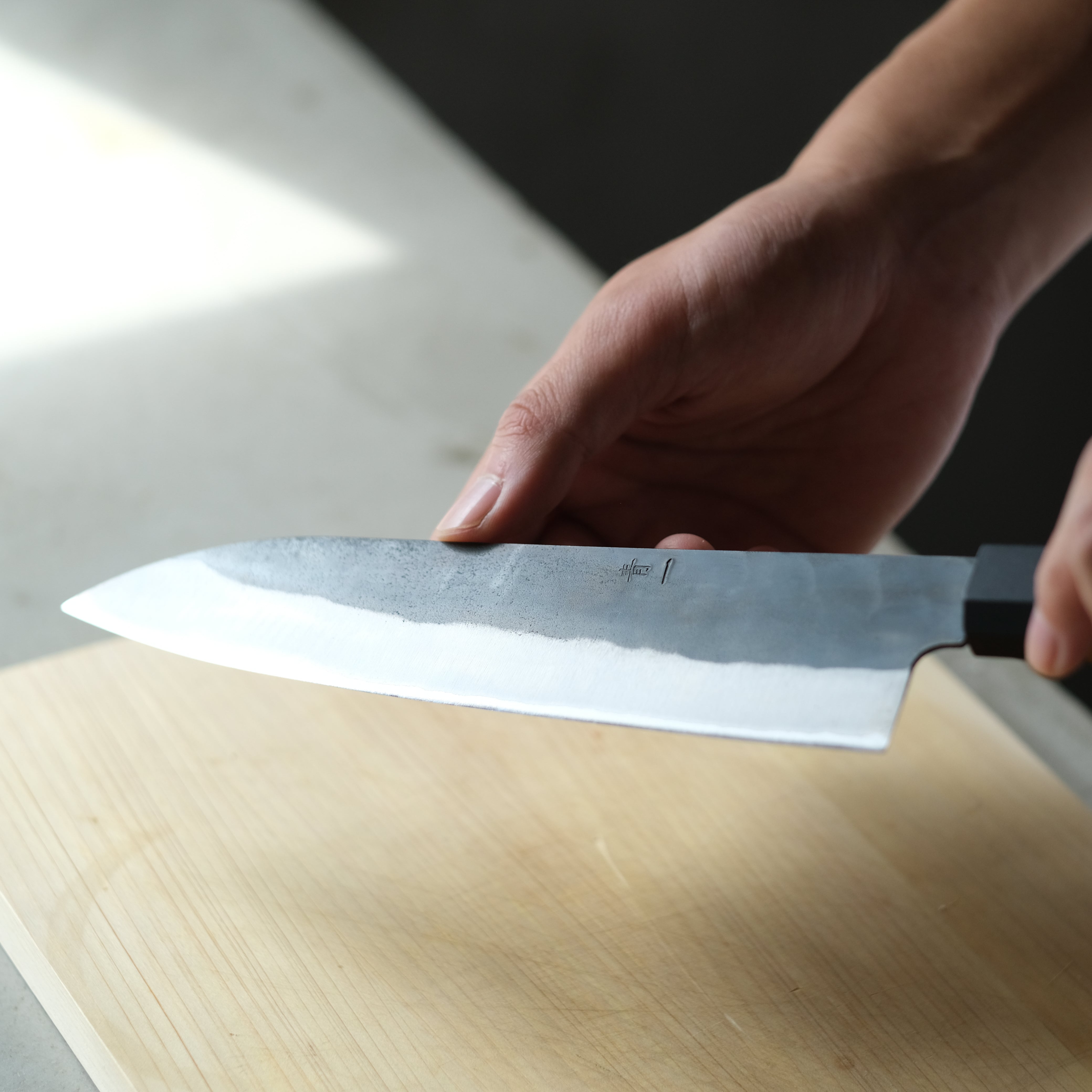 Hidariyorimitsu Aogami #1 Black Gyuto Knife – 210mm (Ironwood Handle)